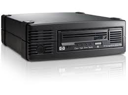 HP LTO-3 ULTRIUM 920 SCSI EXTERNAL TAPE DRIVE INCLUDES SCSI CABLE AND TERMINATOR